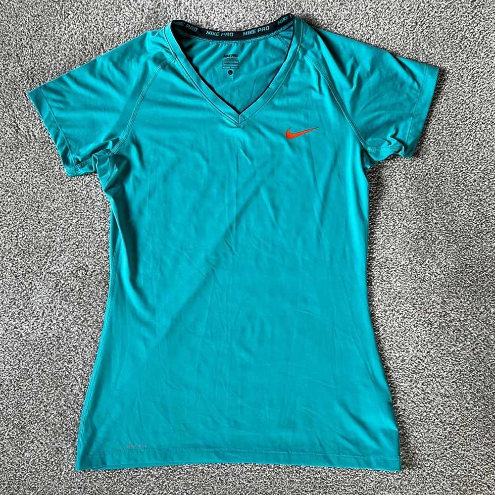Women’s Nike Pro Dri-Fit Size Large Turquoise Fitness Workout Tshirt